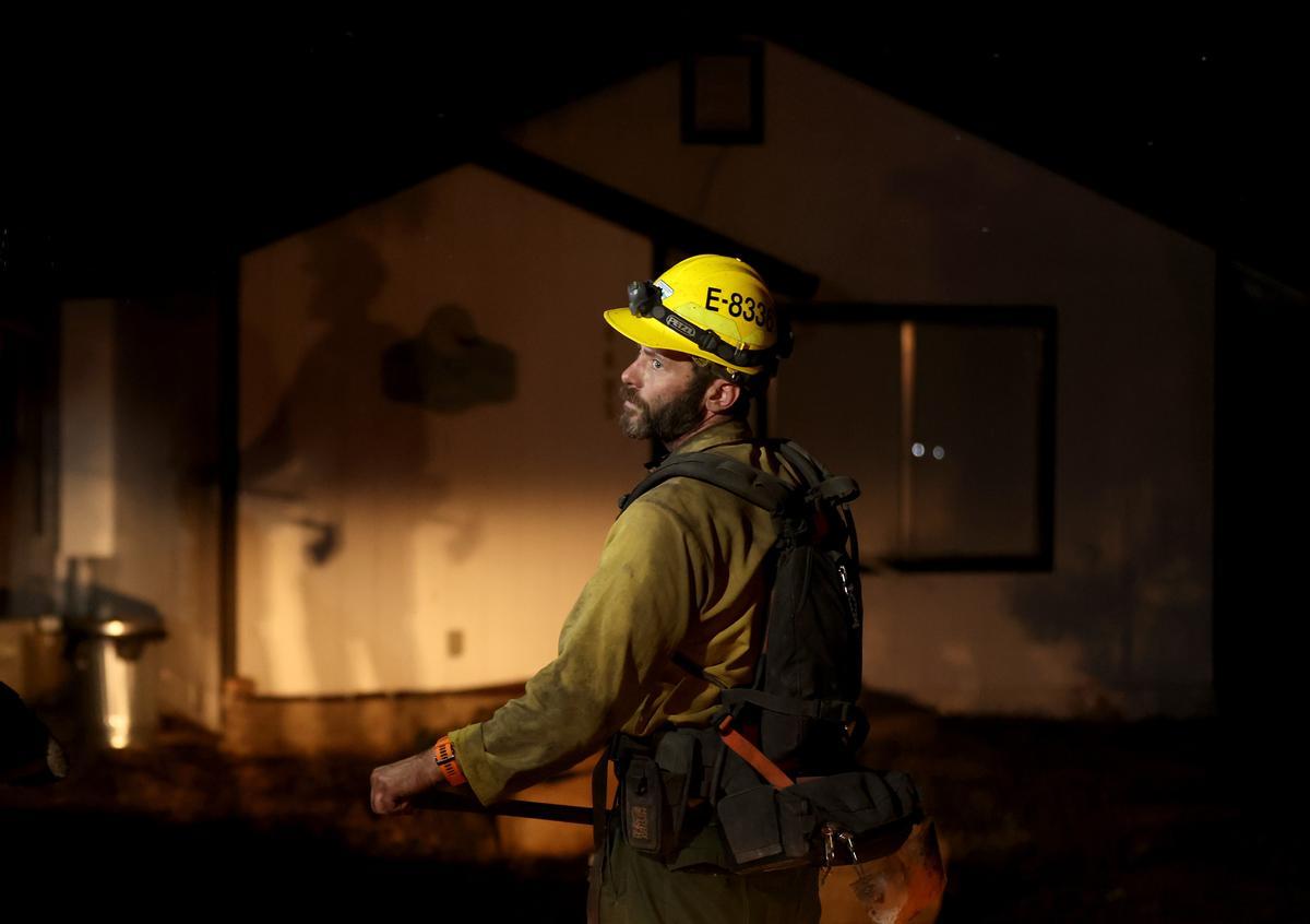 Otro devastador fuego en Mariposa (California) se acerca al parque de Yosemite