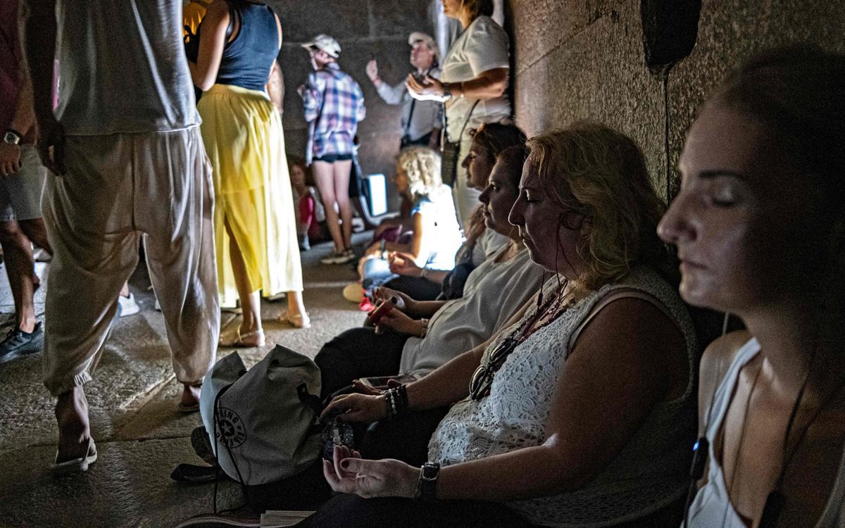 Meditación en el interior de la piramide de Kuhufu