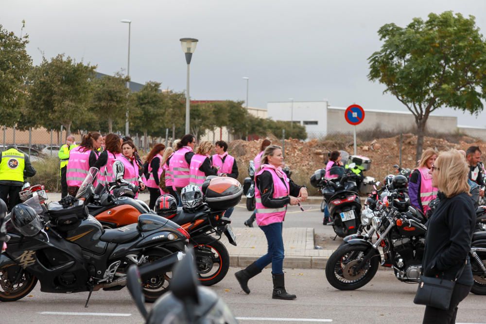 Ruta Motera "Chalecos rosas" contra el cáncer