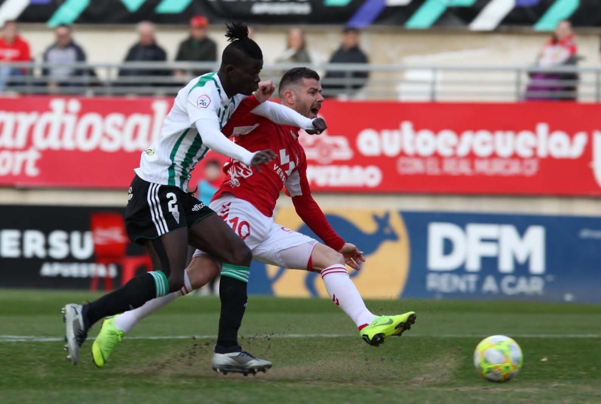 Imágenes del Real Murcia-Córdoba CF