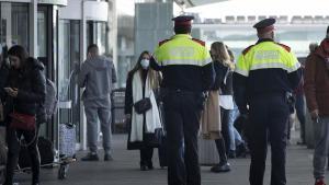 Els Mossos vigilaran en àrees fins ara restringides en ports i aeroports