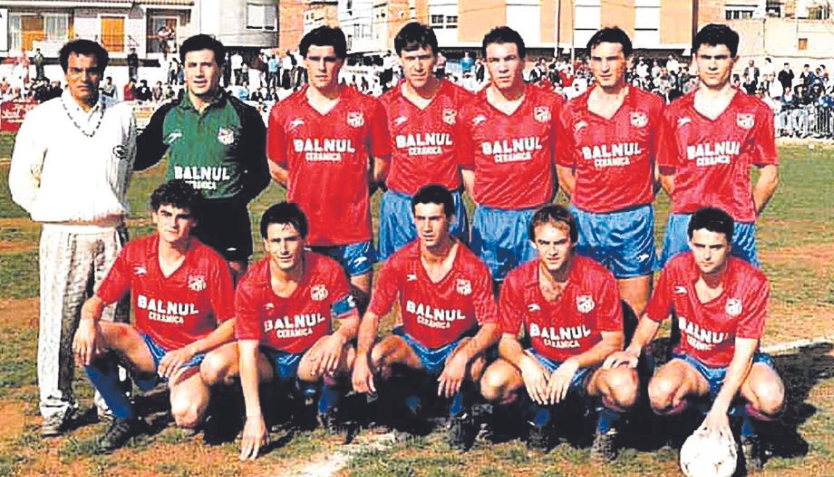 CF Nules: Los rojillos militaron en Segunda B en la temporada 1988/1989.