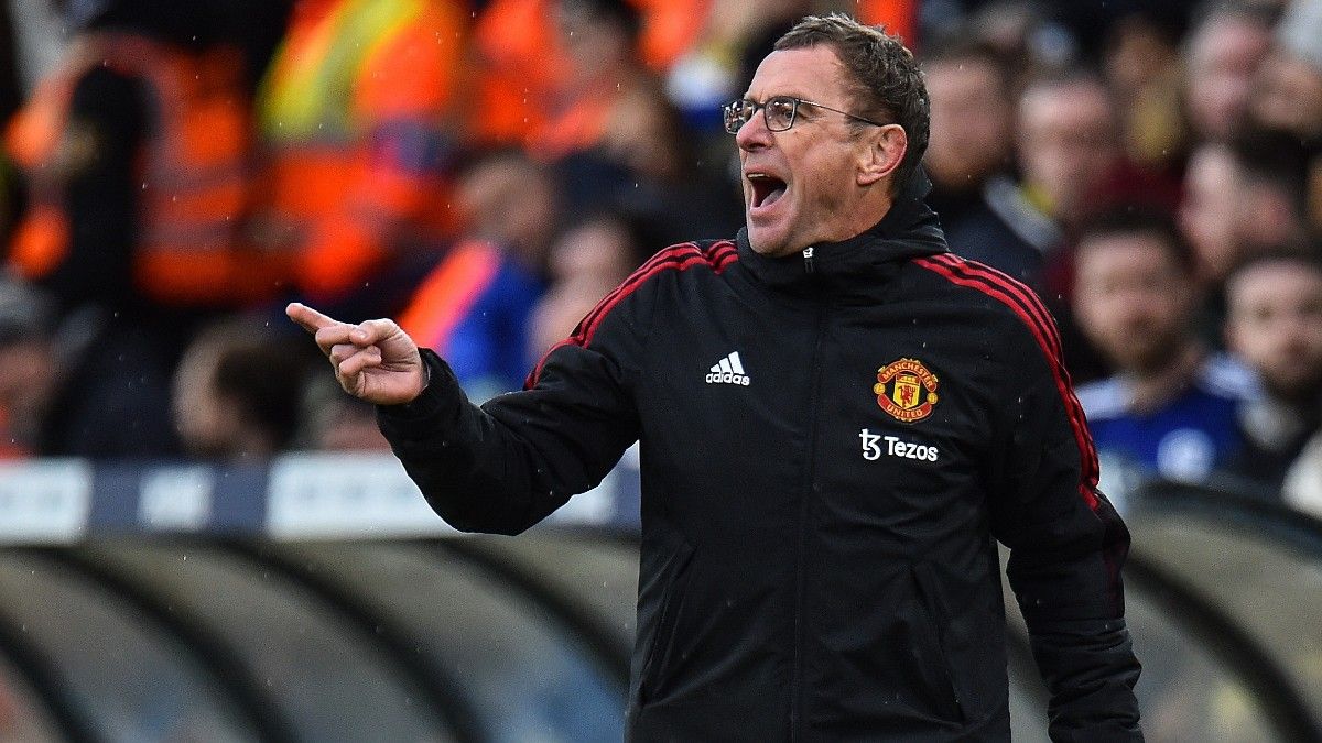 Ralf Rangnick, dirigiendo al Manchester United frente al Leeds