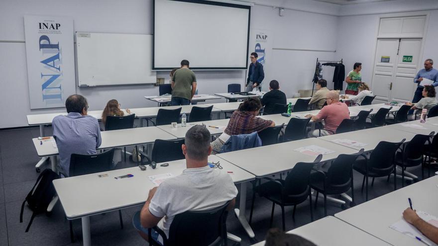 Los TSJ empujan al Tribunal Constitucional a hacer funcionario al personal interino en la Administración