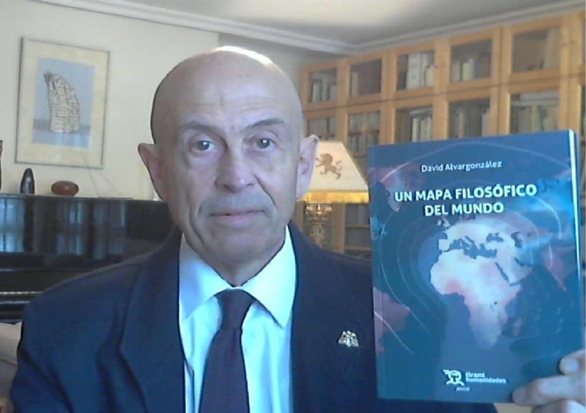 David Alvargonzález, con su nuevo libro