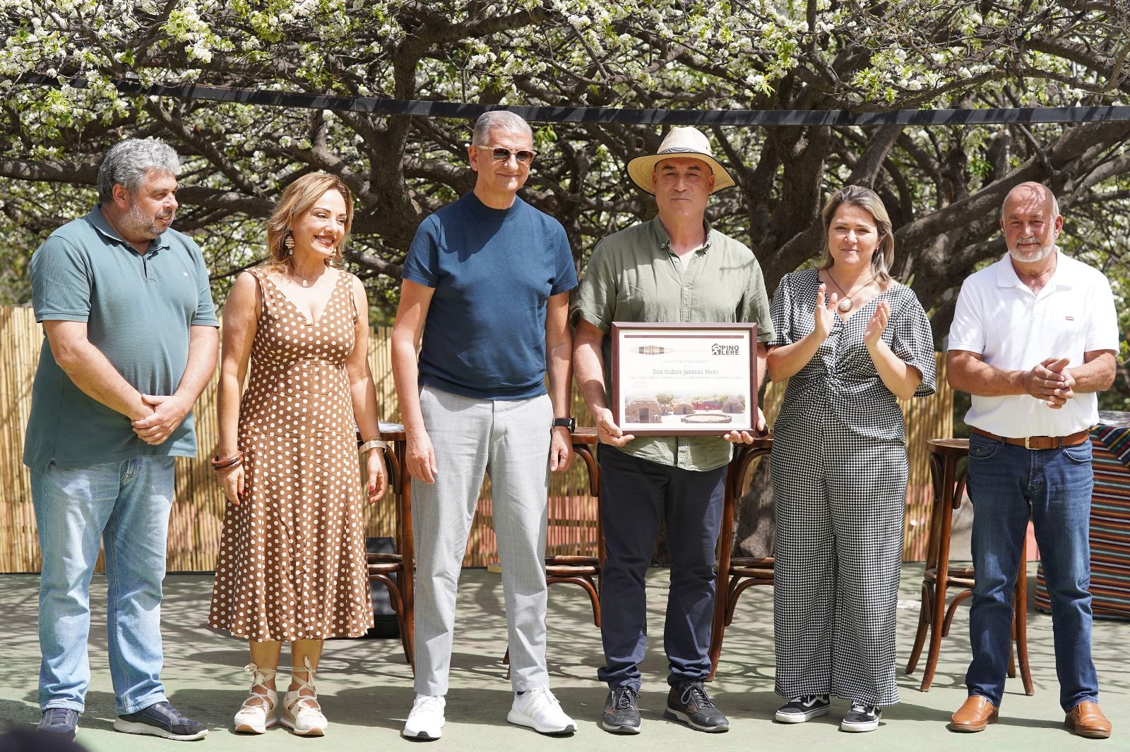 Pinolere reconoce la labor del maestro quesero Isidoro Jiménez