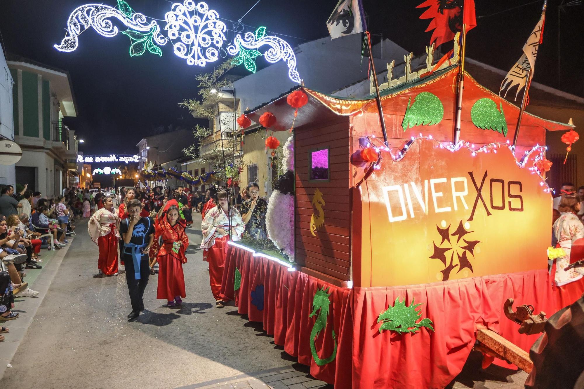 Desfile de Carrozas en Daya Nueva