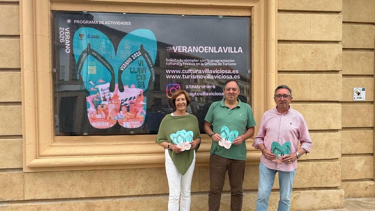 Por la izquierda, Reyes Ugalde, Alejandro Vega y José Antonio Fernández,