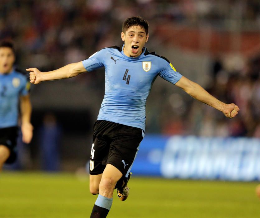 Fede Valverde marca en su debut con Uruguay