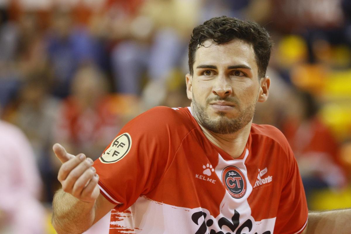 Pablo Ramírez se lamenta de una de las ocasiones