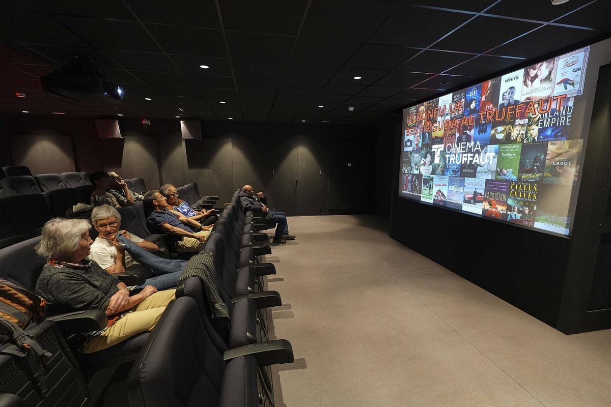 Girona cinema Truffaut ambient gent dia que han adjudicat la gestió a l'empresa de cambrils