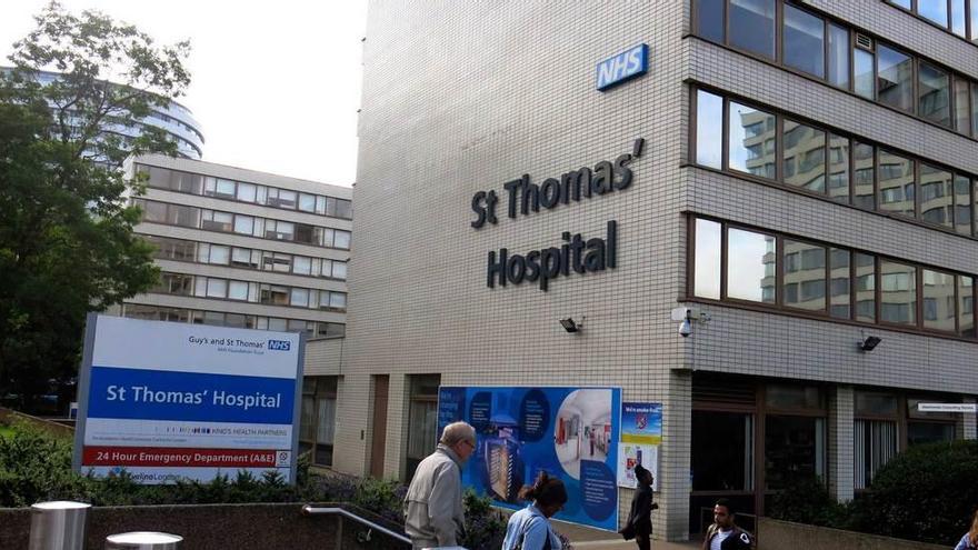 El St. Thomas Hospital, en Londres, donde permanece el cuerpo del joven Ignacio Echeverría a la espera de su repatriación a España hoy.