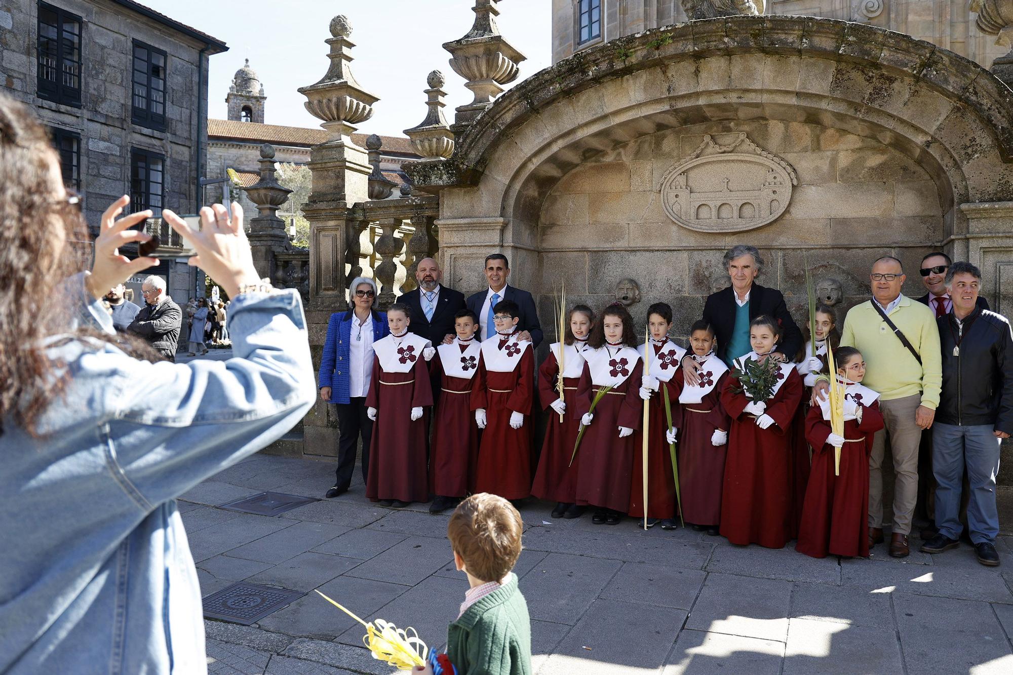 Devoción familiar en la burrita de Pontevedra