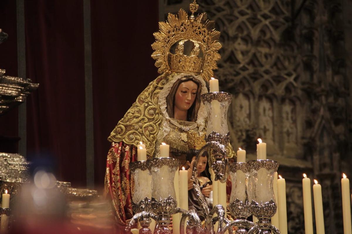 La Candelaria Madre de Dios, presidió el Pregón de las Glorias de Sevilla 2024 en la Catedral de Sevilla