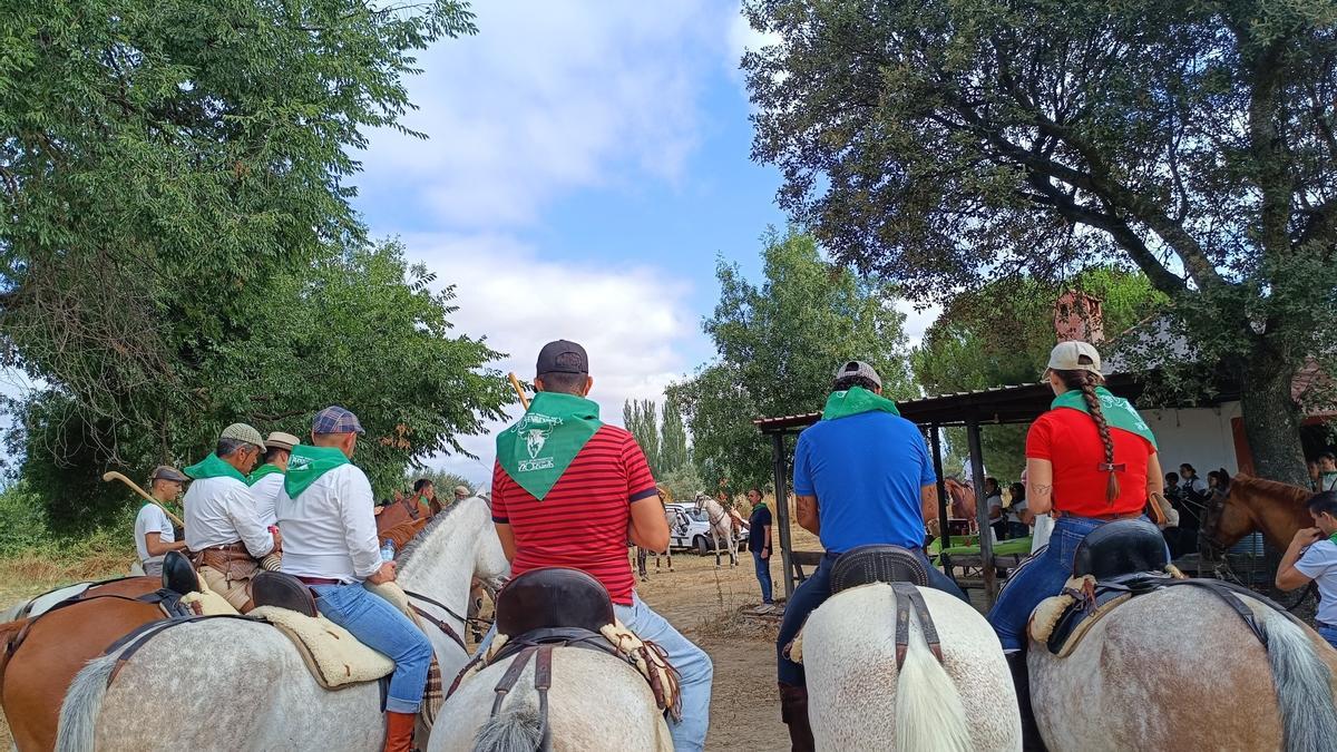 Varios jinetes, en uno de los eventos celebrados en estos días.