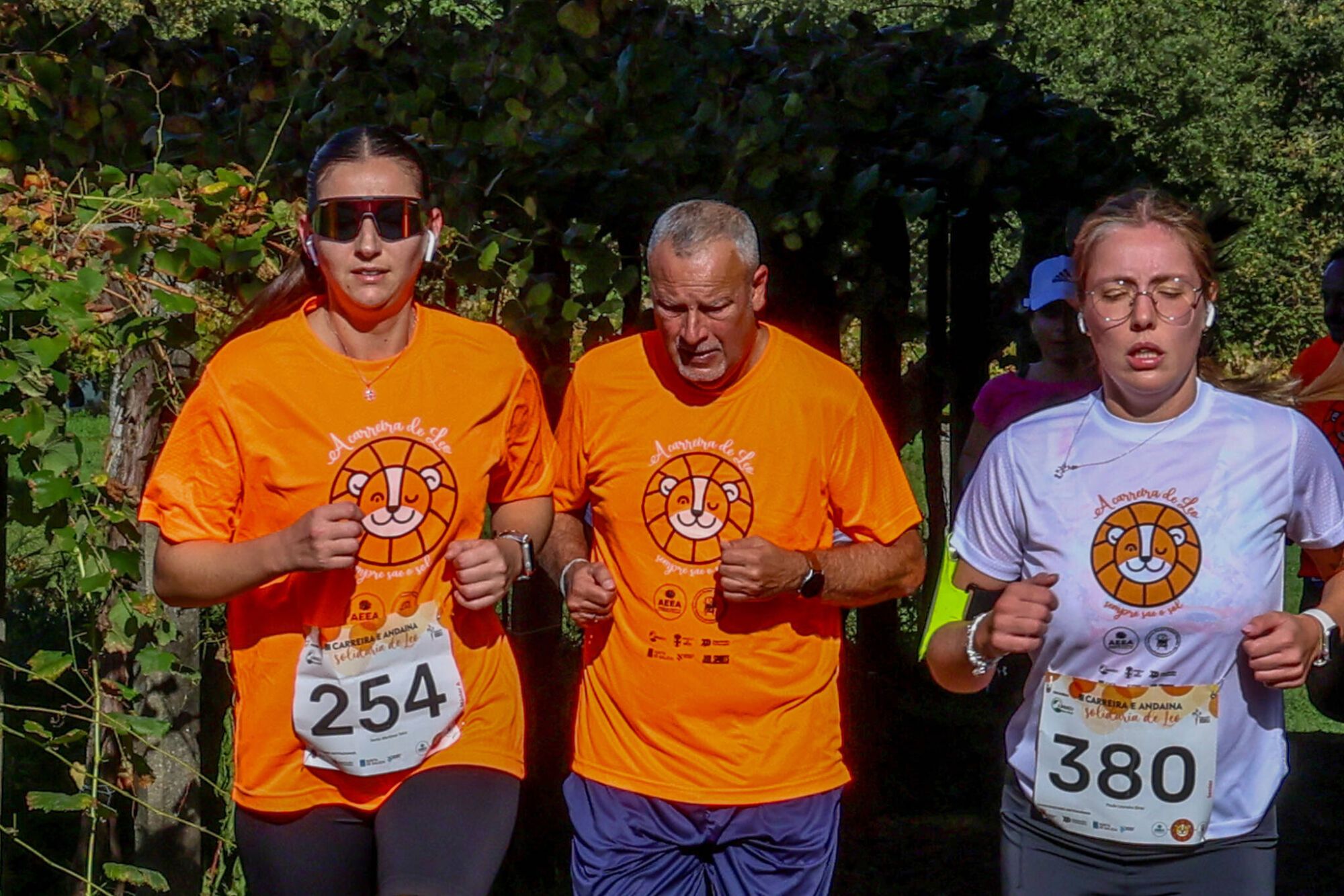 Andaina y carrera solidaria por niños como Leo Diz