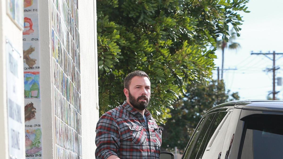 Ben Affleck en plan hombre barbudo