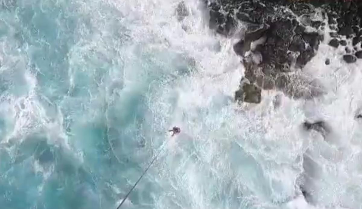 Muere un hombre tras caer al mar en Puerto de la Cruz, en Tenerife