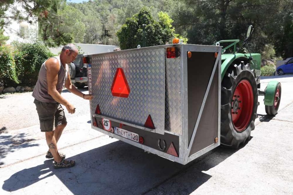 El Fendt restaurado del belga tiene 49 años y 2.274 horas de trabajo acumuladas