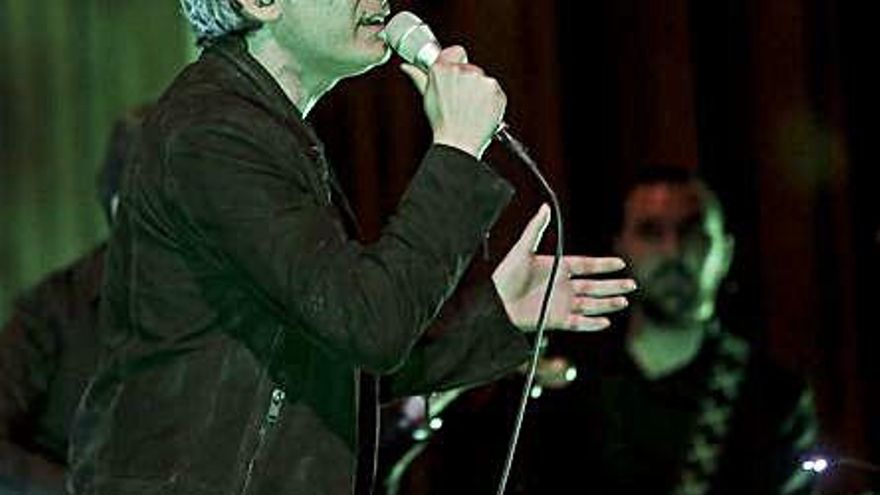 Nando Agüeros y Sara Cangas actuarán junto a Fran Juesas en “Luanco al mar”