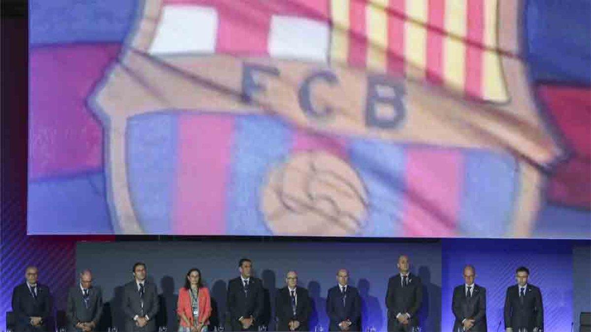 El Barcelona mantendrá el FCB en el escudo