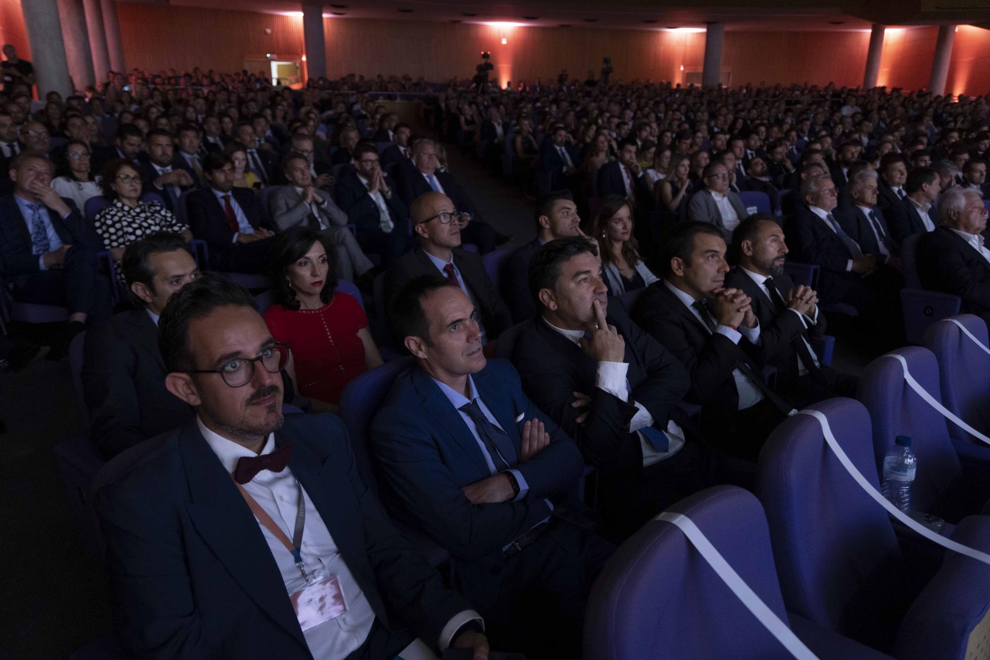 Graduación alumnos EDEM Escuela de Empresarios 2022 en València