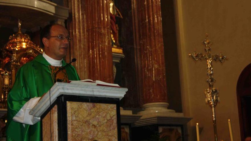 La Parroquia Sant Jaume celebra la entrada de un nuevo vicario