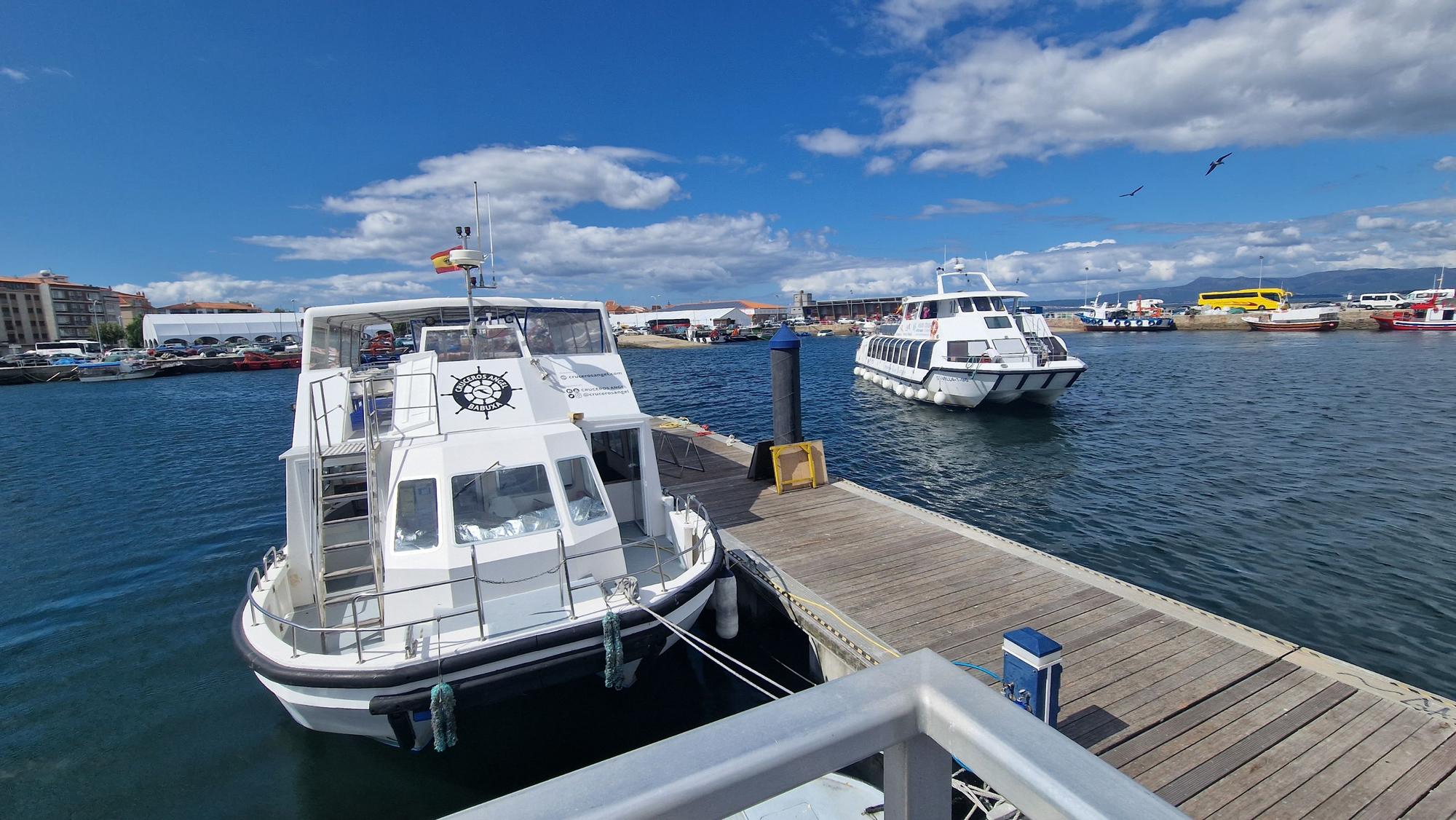 El tirón de los barcos de pasaje de O Grove también se nota en septiembre