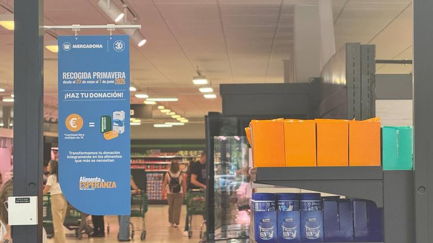 Un total de 28 tiendas de Mercadona de Córdoba recogen desde este viernes donaciones para el banco de alimentos