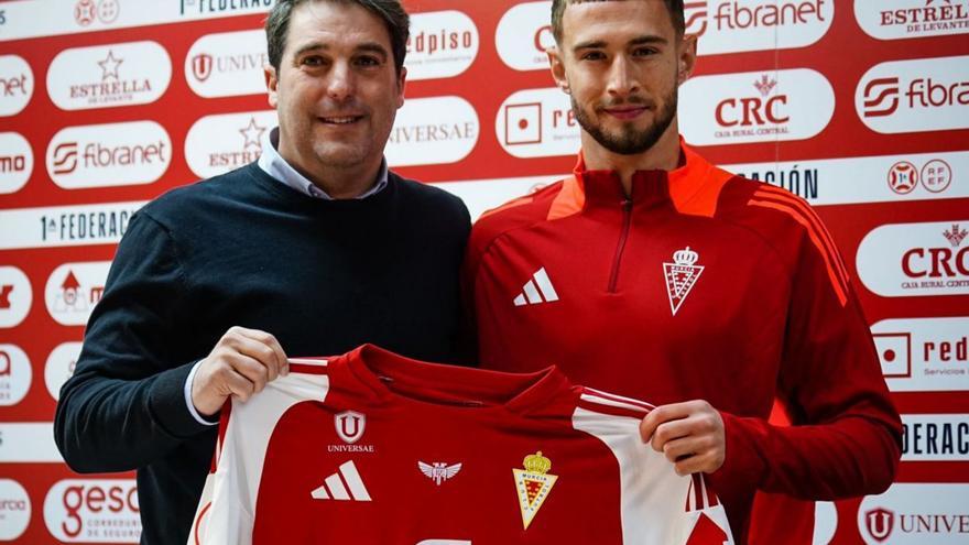 Elevar el fondo de armario con las fichas sub-23, otro reto para Asier Goiria