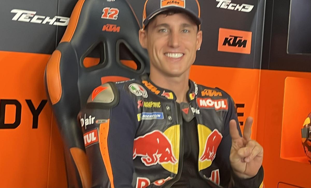 Pol Espargaró (KTM), ayer, en Silverstone (Inglaterra).