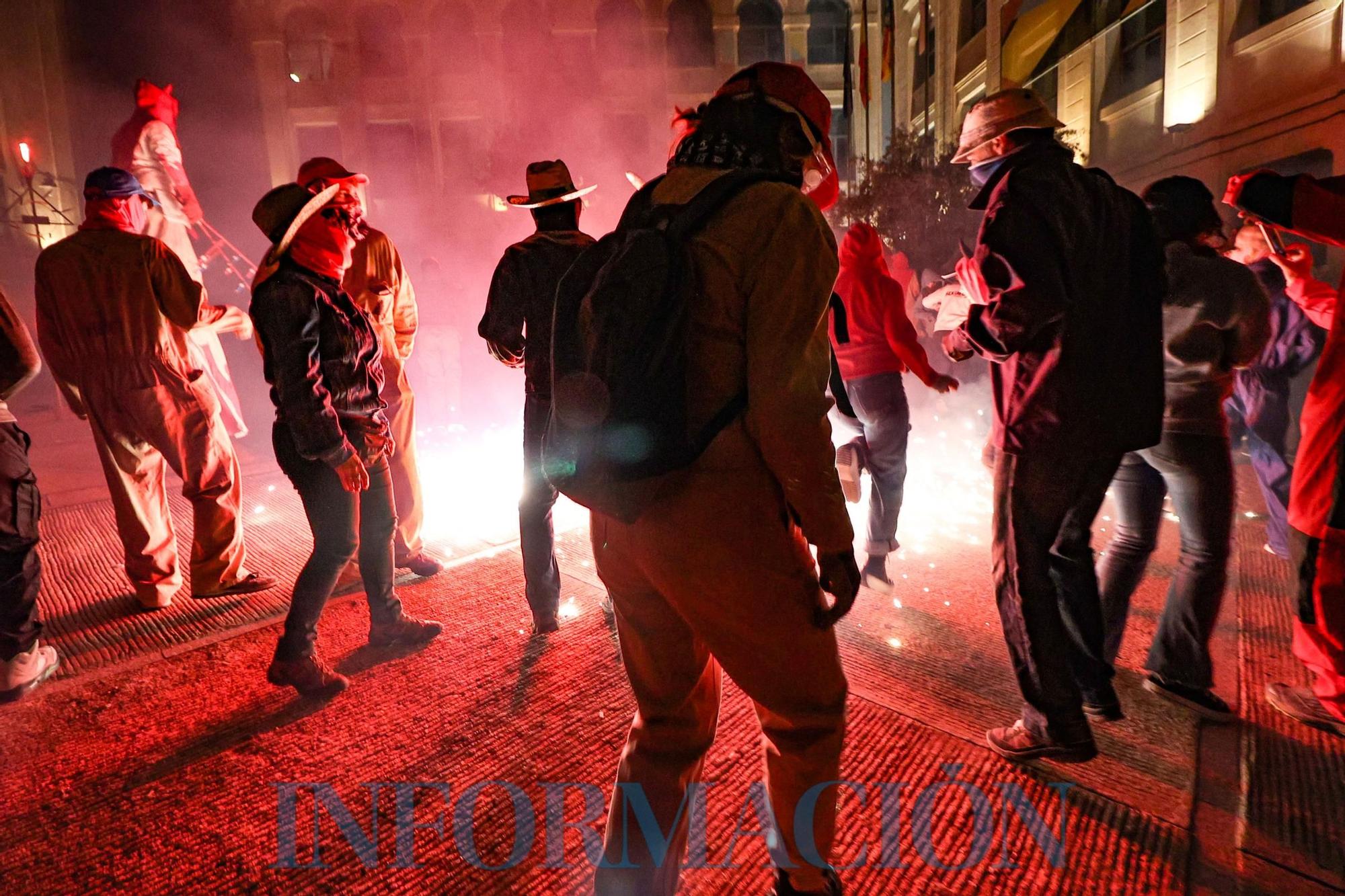 Espectacular Correfocs dels Dimonis Rafolins en Alcoy