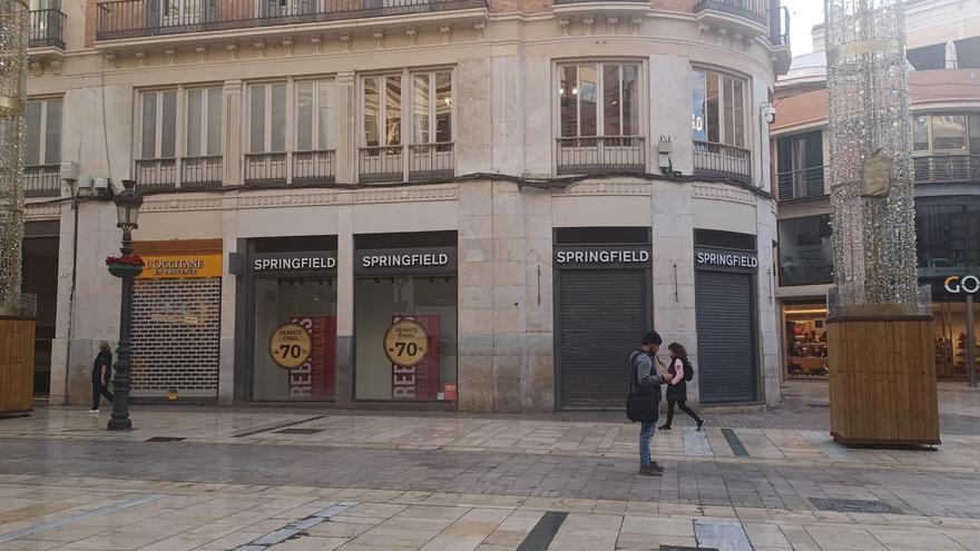 Pull &amp; Bear y Springfield cierran sus tiendas en el Centro de Málaga