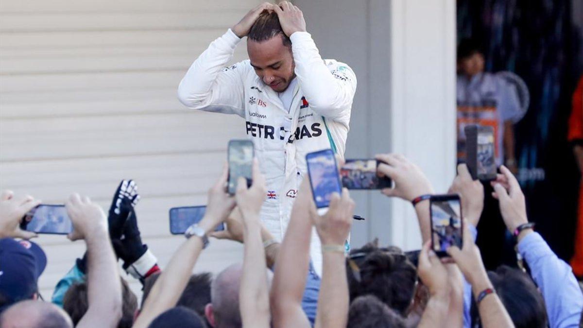 Hamilton , tras conquistar su quinta corona mundial de F1