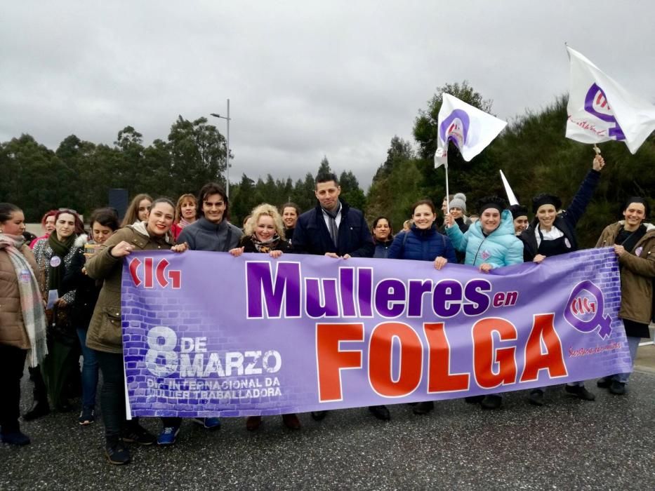 Multitudinaria protesta del 8-M en Pontevedra