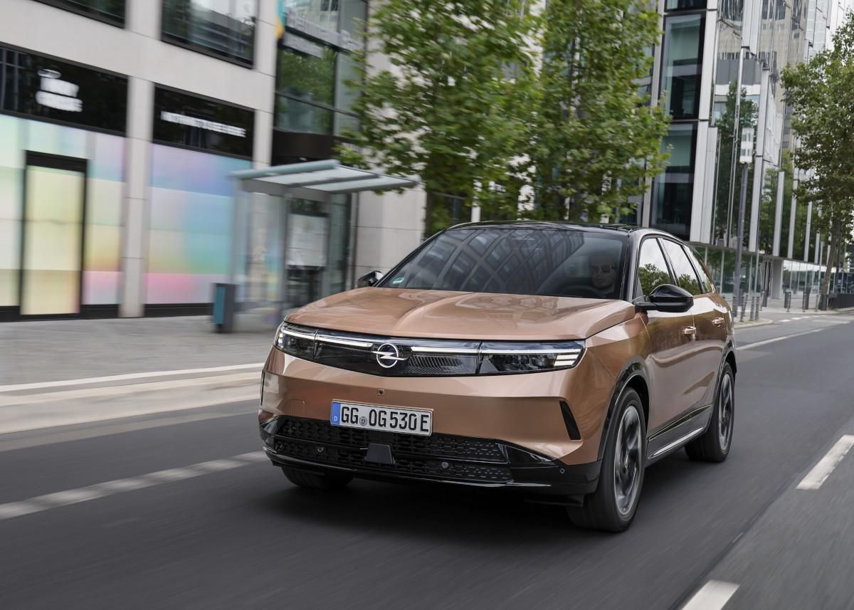 Opel Grandland Hybrid
