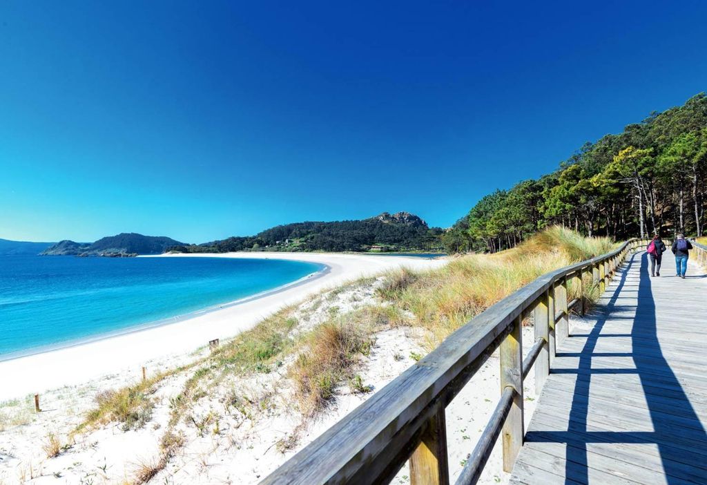 Vista de la playa de Rodas, elegida varias veces como mejor playa del mundo