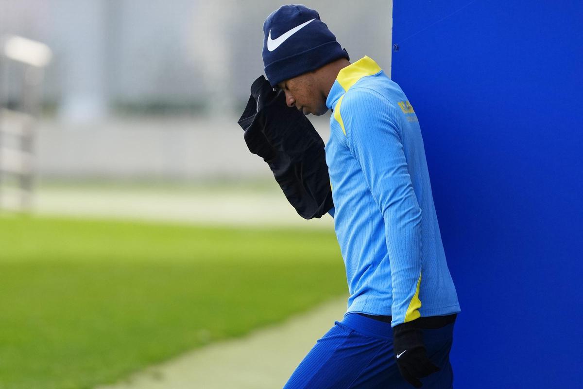 Lamine Yamal, en el entrenamiento de este viernes en Sant Joan Despí.