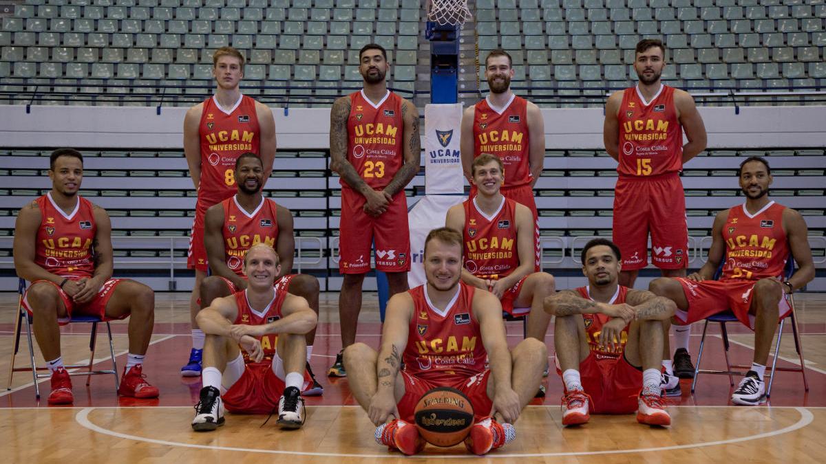 Plantilla del UCAM Murcia para la temporada que comienza esta tarde en Andorra.