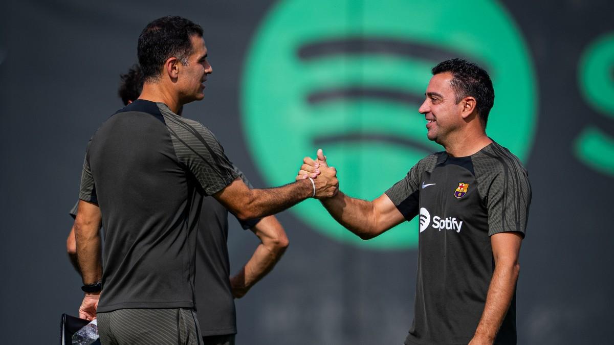 Xavi y Márquez, las dos opciones para Laporta