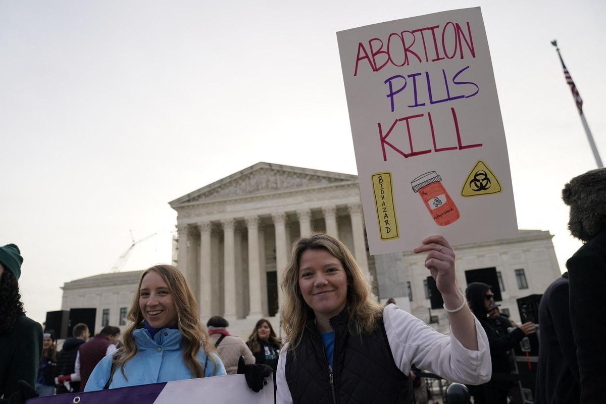 La Corte Suprema de Estados Unidos escucha argumentos sobre el fármaco abortivo mifepristona