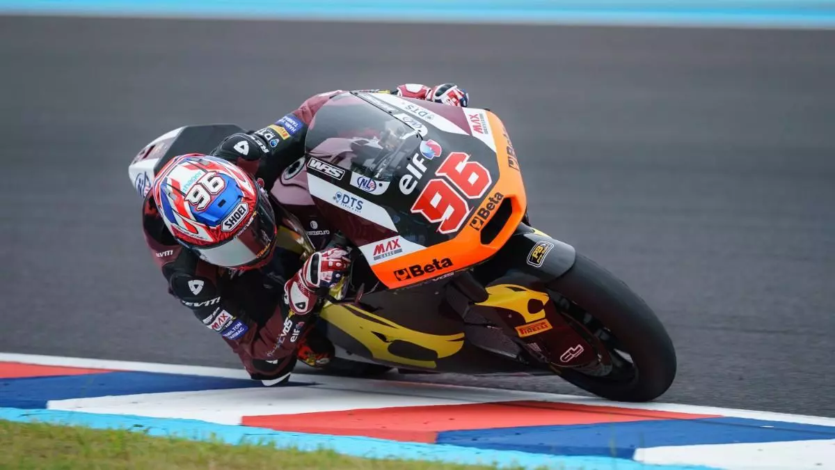 Dixon gana la batalla a ManuGas y se lleva la victoria en Argentina