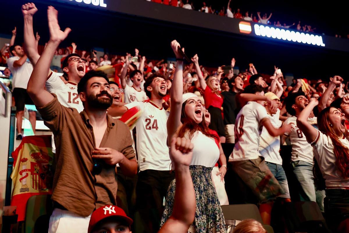 Así se ha vivido el Francia - España desde el Roig Arena