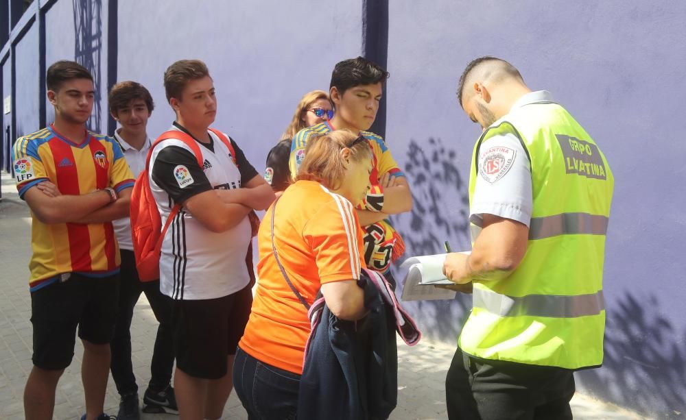 Así vive el Derbi la afición del Valencia CF