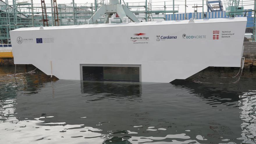 El visor submarino Nautilus ya está en A Laxe
