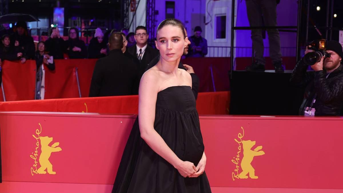 ¡Sorpresa en la alfombra roja! Rooney Mara revela así que espera su segundo bebé junto a Joaquin Phoenix