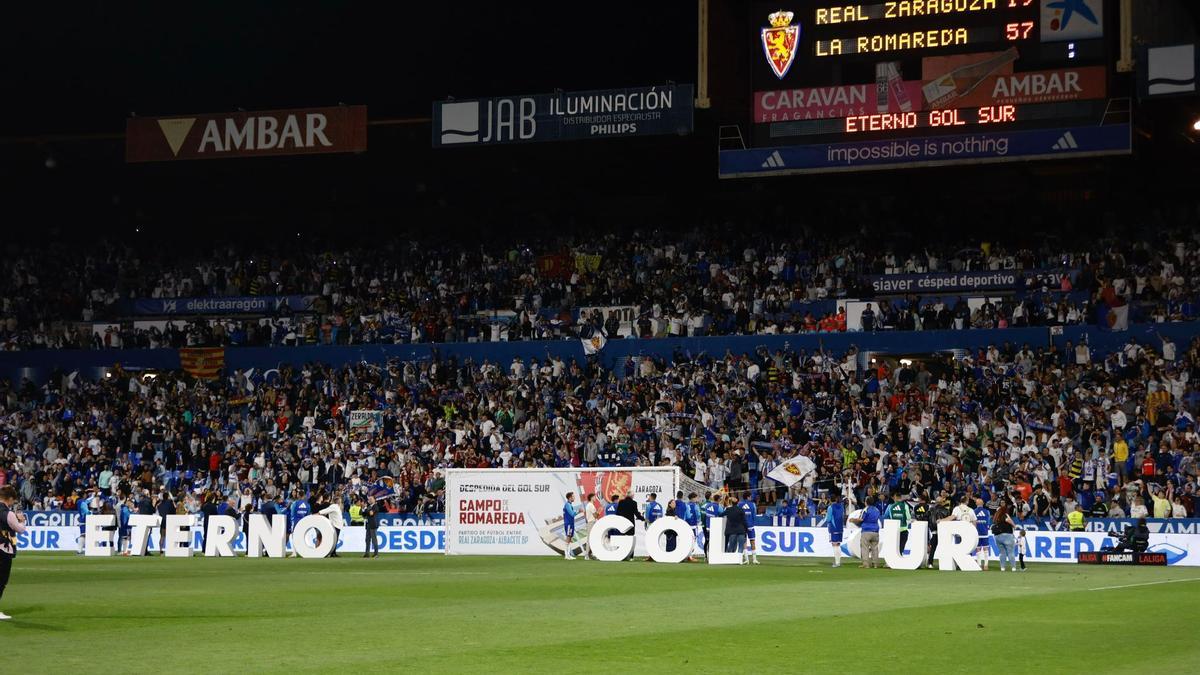 EN IMÁGENES | Último adiós al Gol Sur en el Real Zaragoza-Albacete