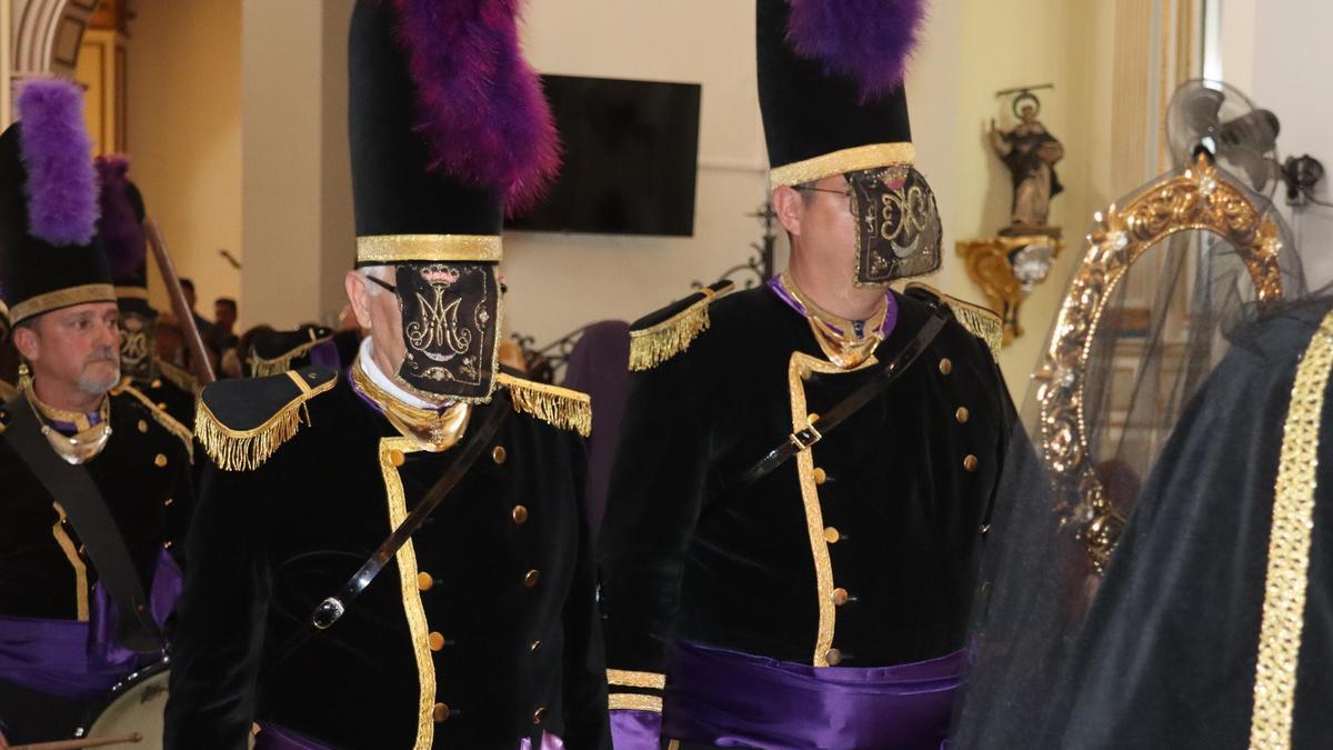 Así hacen el "Cubrimiento de Rostro" los Granaderos del Canyamelar
