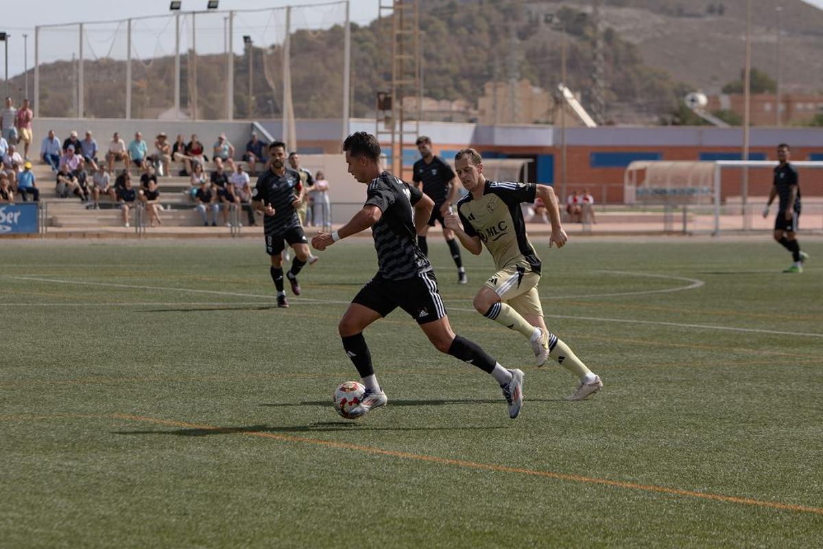 Todas las imágenes del encuentro entre La Unión y el Deportivo Linares Todas las imágenes del encuentro entre La Unión y el Deportivo Linares