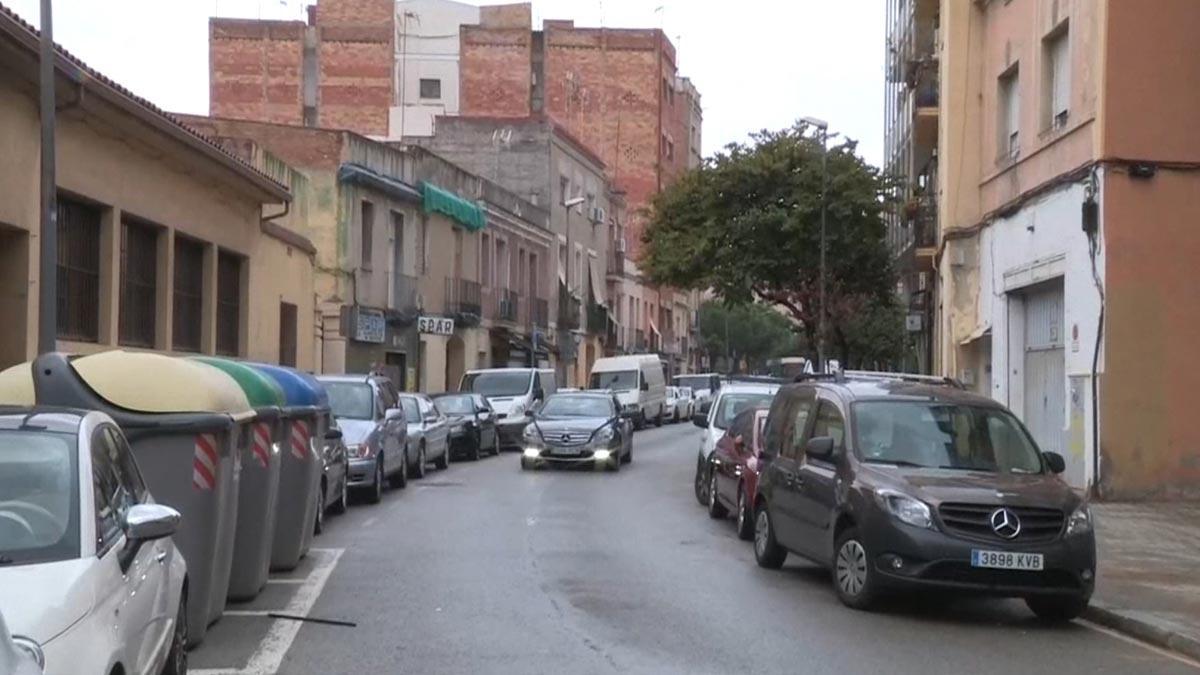 Calle de la Mare de Déu del Port (Barcelona), donde los Mossos investigan la muerte de un hombre